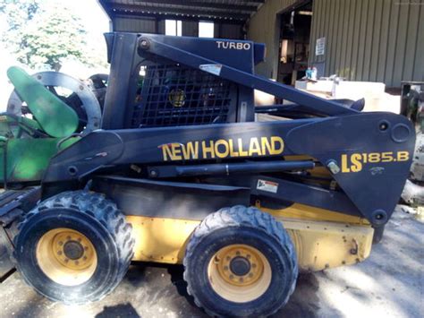 2005 new holland ls185b skid steer specs|new holland ls185.